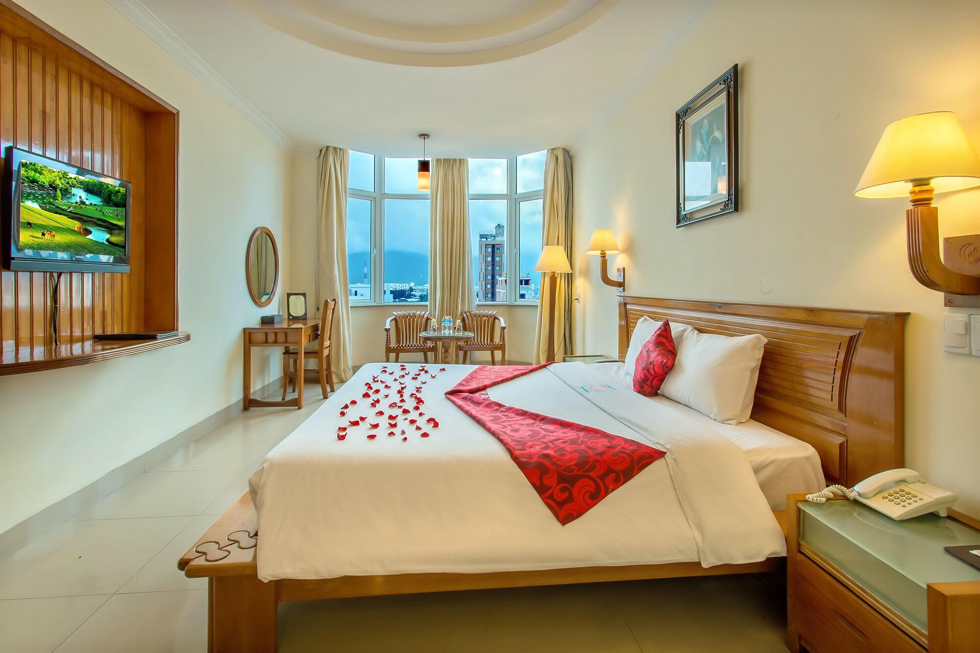 Golden Sea Hotel Da Nang Esterno foto