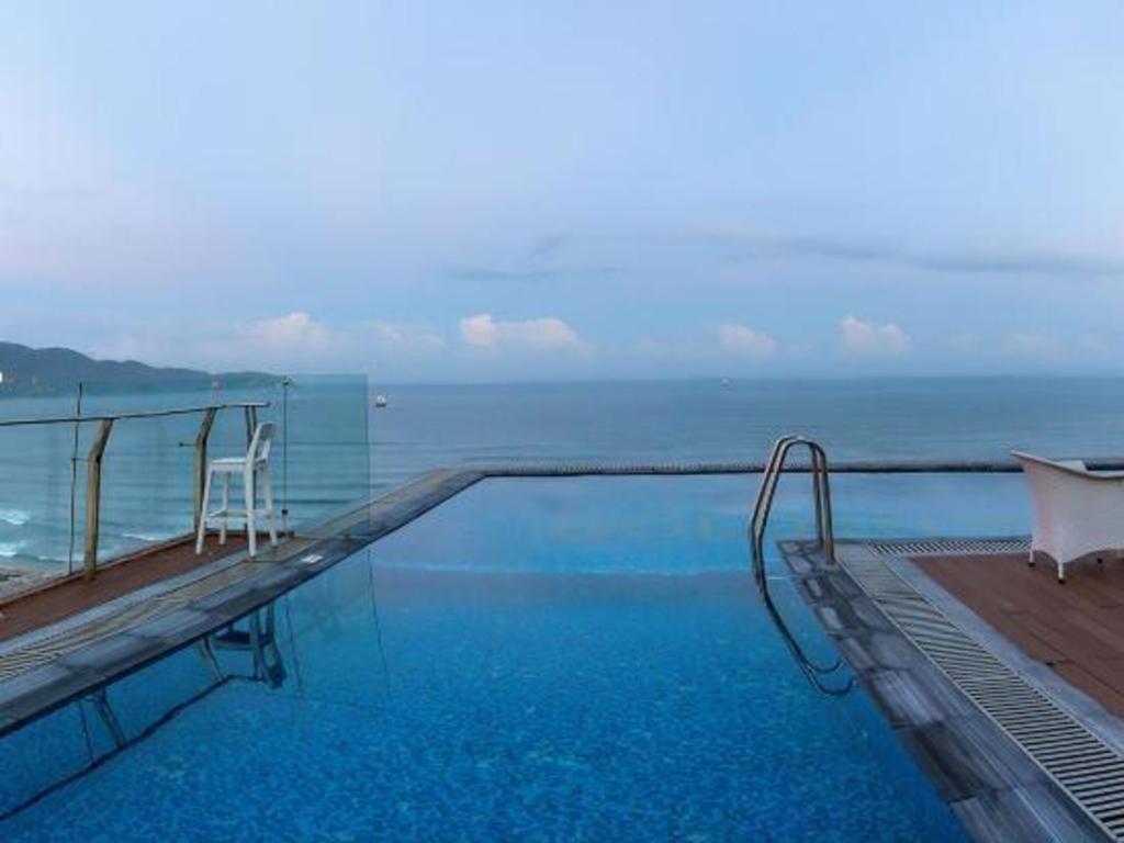 Golden Sea Hotel Da Nang Esterno foto